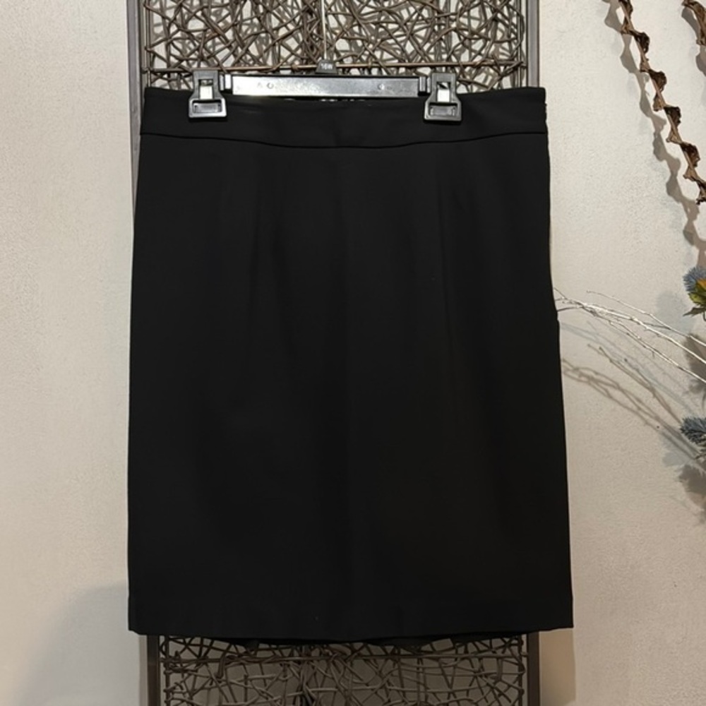 Elegant Black Skirt